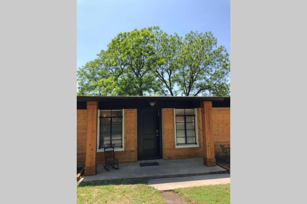 Mid Century Modern Beauty San Antonio Exterior photo